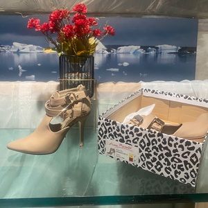 Anne Michelle ankle boots